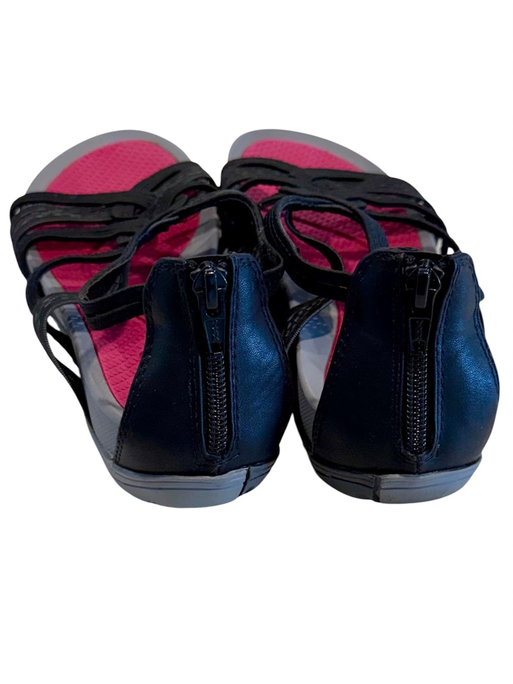 BareTraps Solaura Black Strappy Hiking Sandals with Pink Footbed - Size: 6.5 - Picture 2 of 8